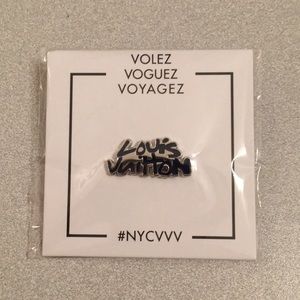 Louis Vuitton Pin